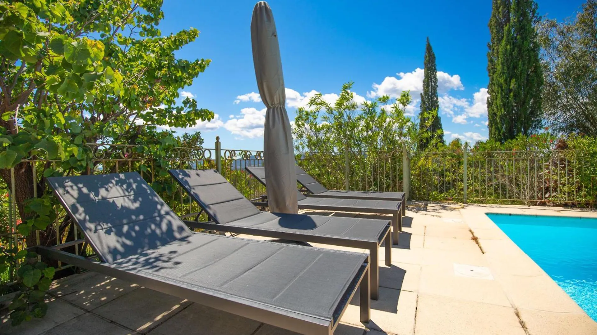 Villa 10 People With Private Pool Near Saint-Tropez Roquebrune-sur-Argens
