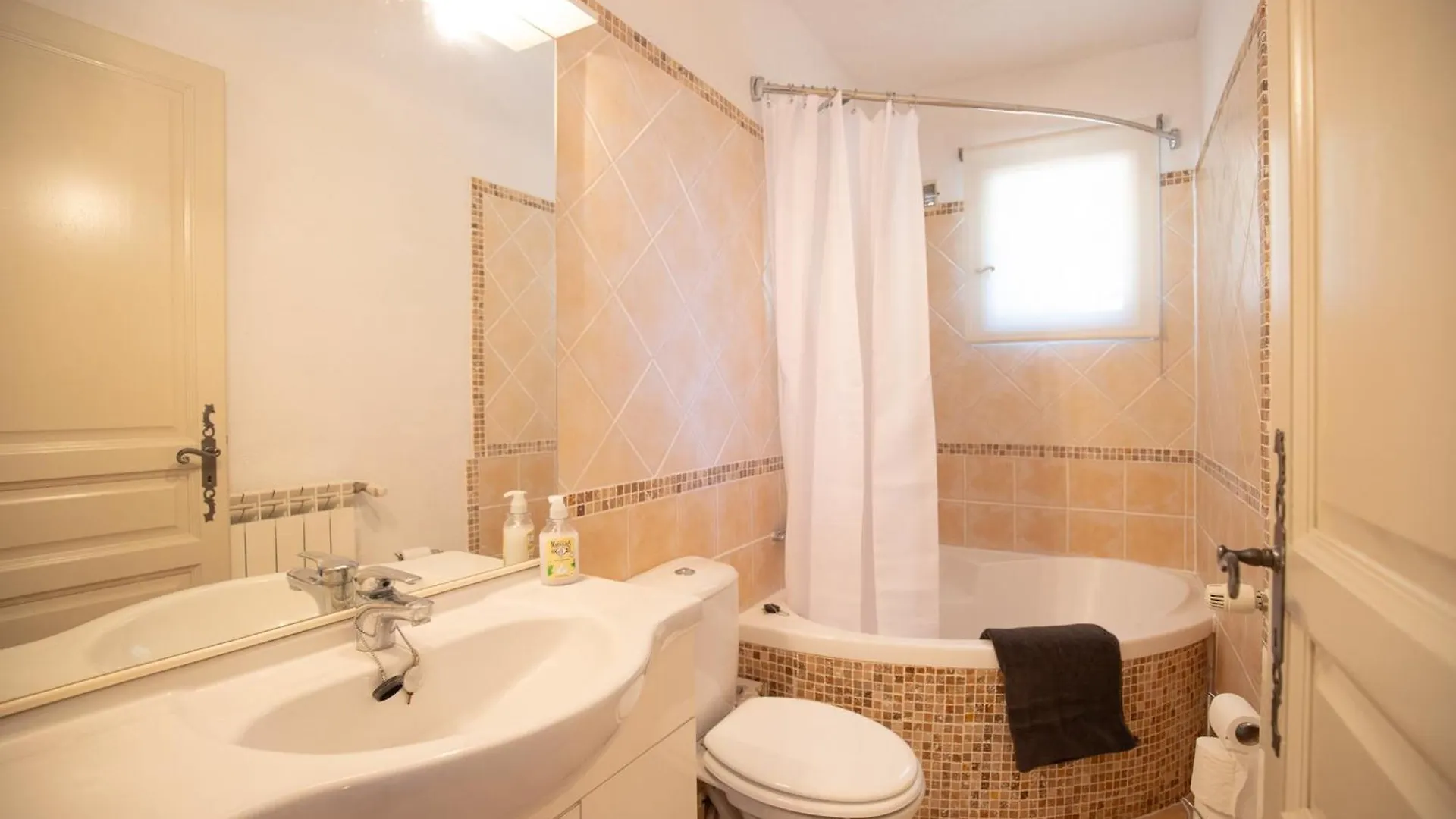 Villa 10 People With Private Pool Near Saint-Tropez Roquebrune-sur-Argens