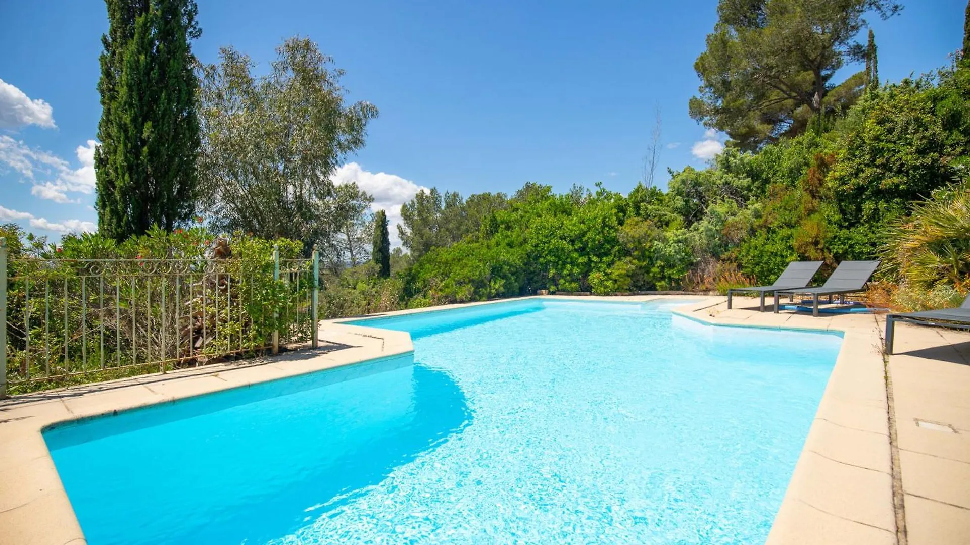Villa 10 People With Private Pool Near Saint-Tropez Roquebrune-sur-Argens