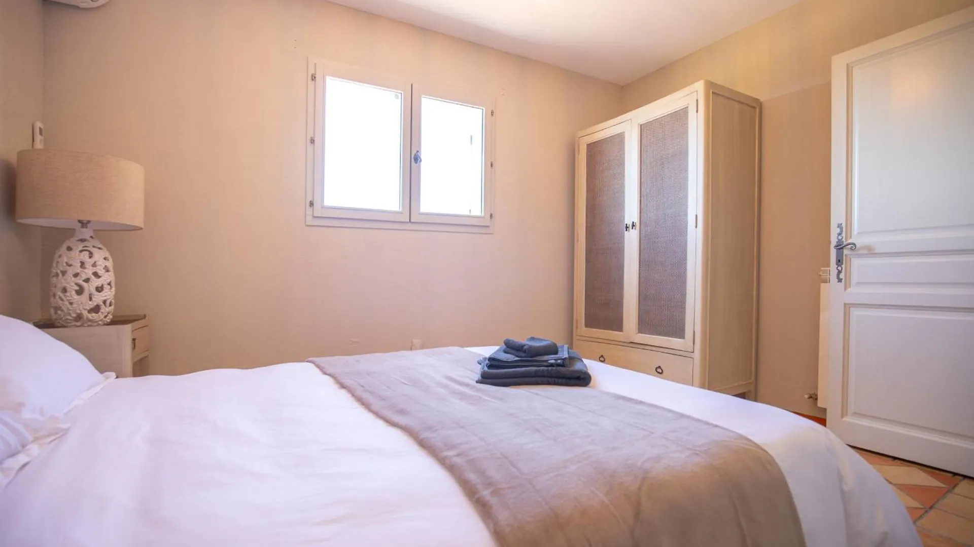 Villa 10 People With Private Pool Near Saint-Tropez Roquebrune-sur-Argens